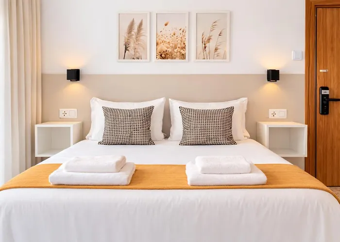 Hotel y Apartamento Moli de Mar - Check-in 24 Horas Lloret de Mar